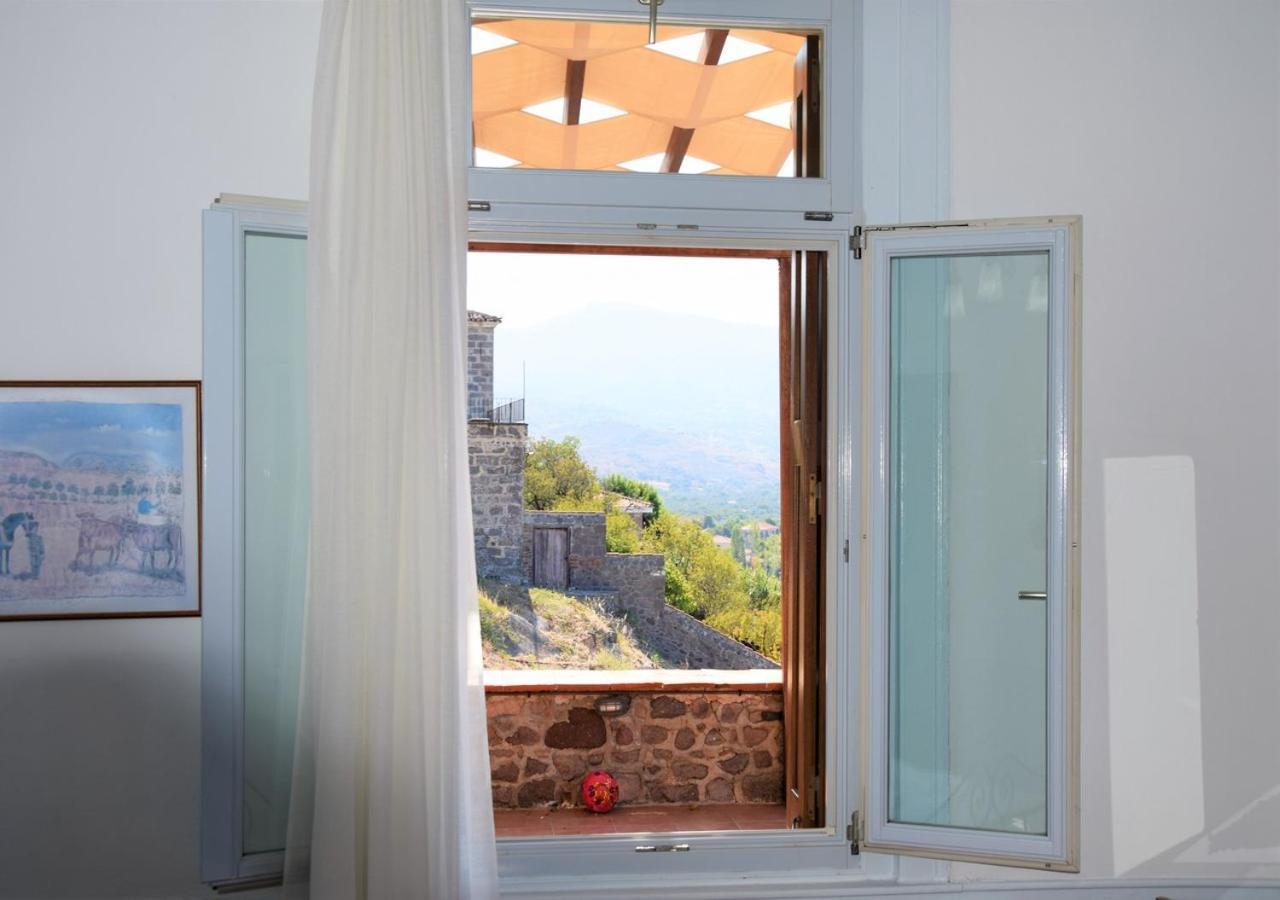 Villa Annie ميثيمْنا المظهر الخارجي الصورة